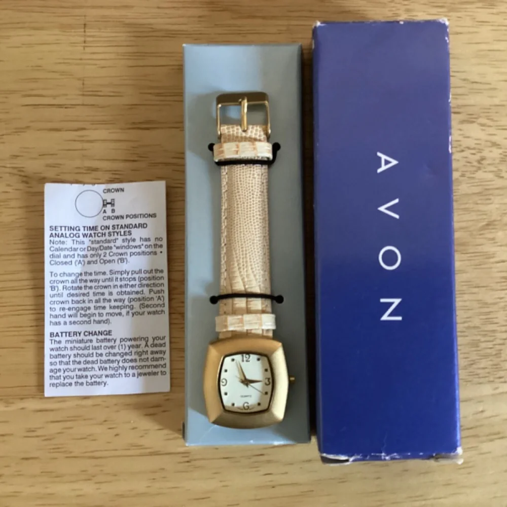 Avon vintage gold